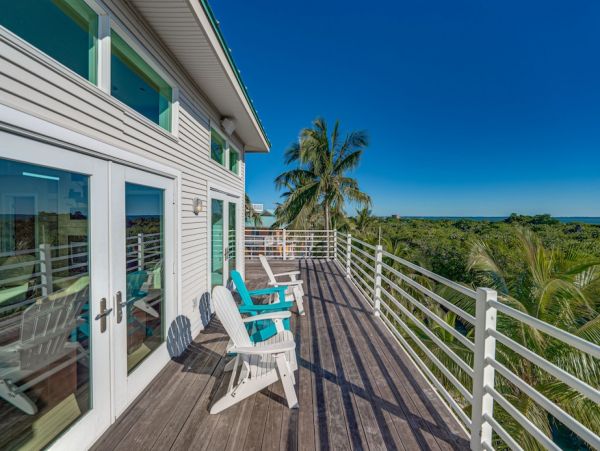 The Ultimate Captiva Vacation Residence with 4 Bedrooms