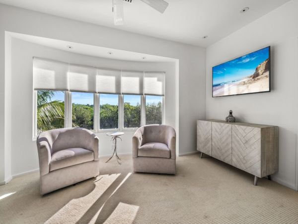 The Ultimate Captiva Vacation Residence with 4 Bedrooms