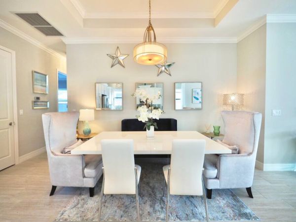 Short Walk to Beach Naples Three Bedroom + Den Vacation Home