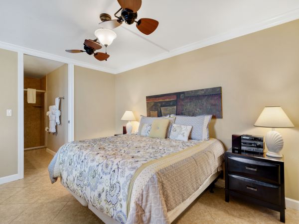 Bonita Springs Condo 975142