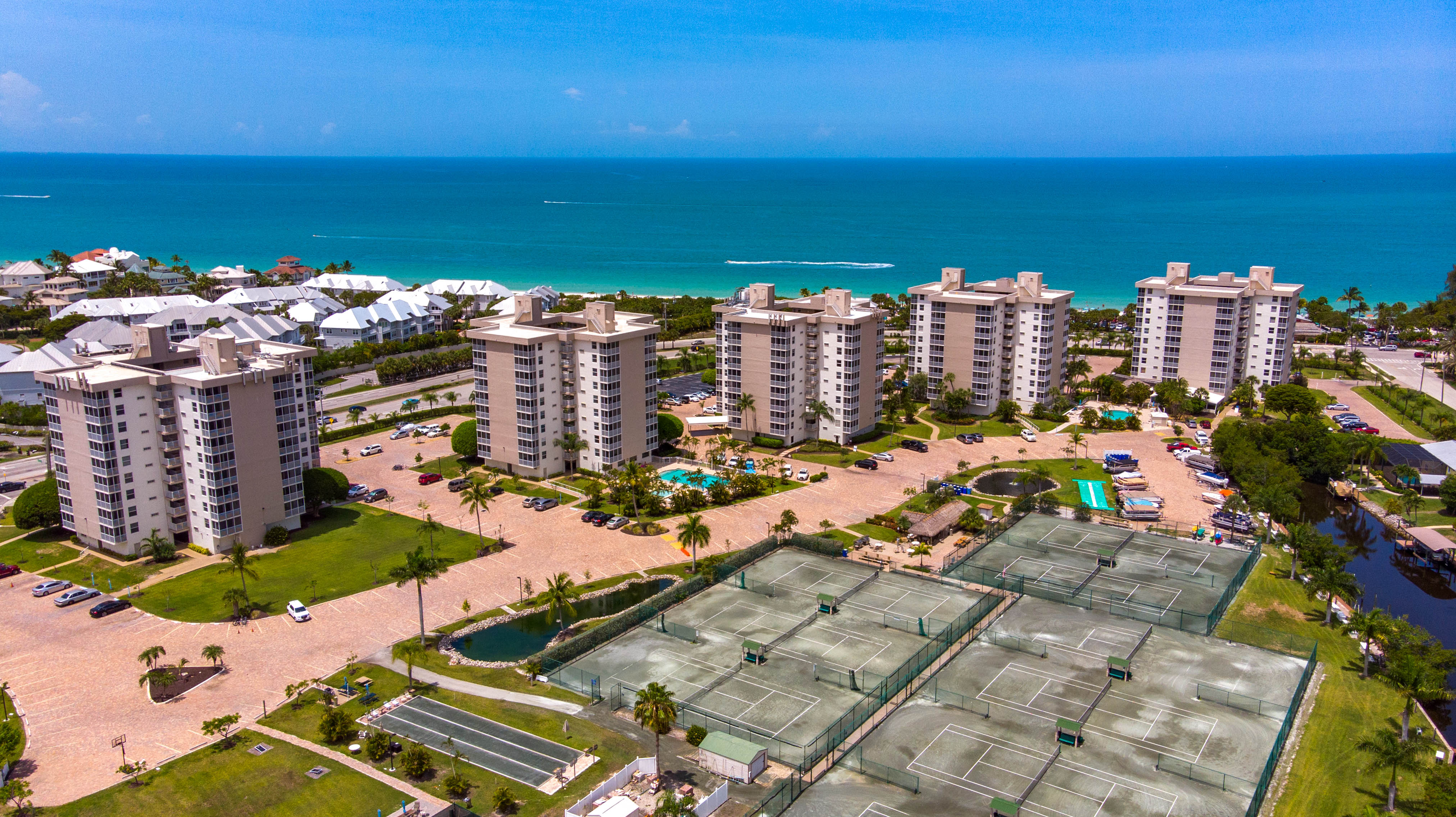 Bonita Springs Condo 975143