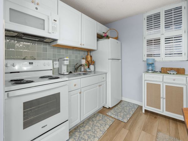 Bonita Beach Vacation Rental - Gulf View Condo