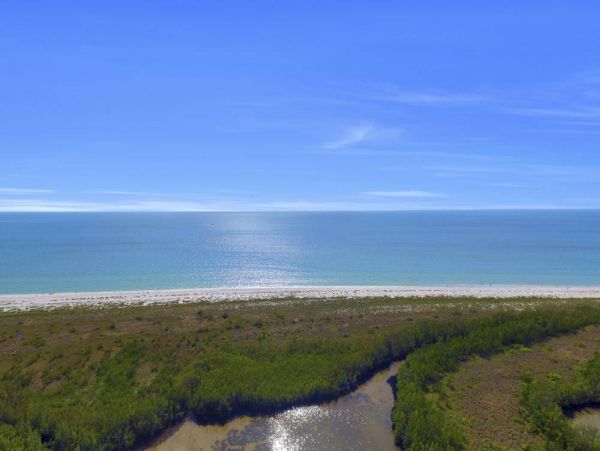 Marco Island Two Bedroom Beach Condo Sleeps 4 Guests
