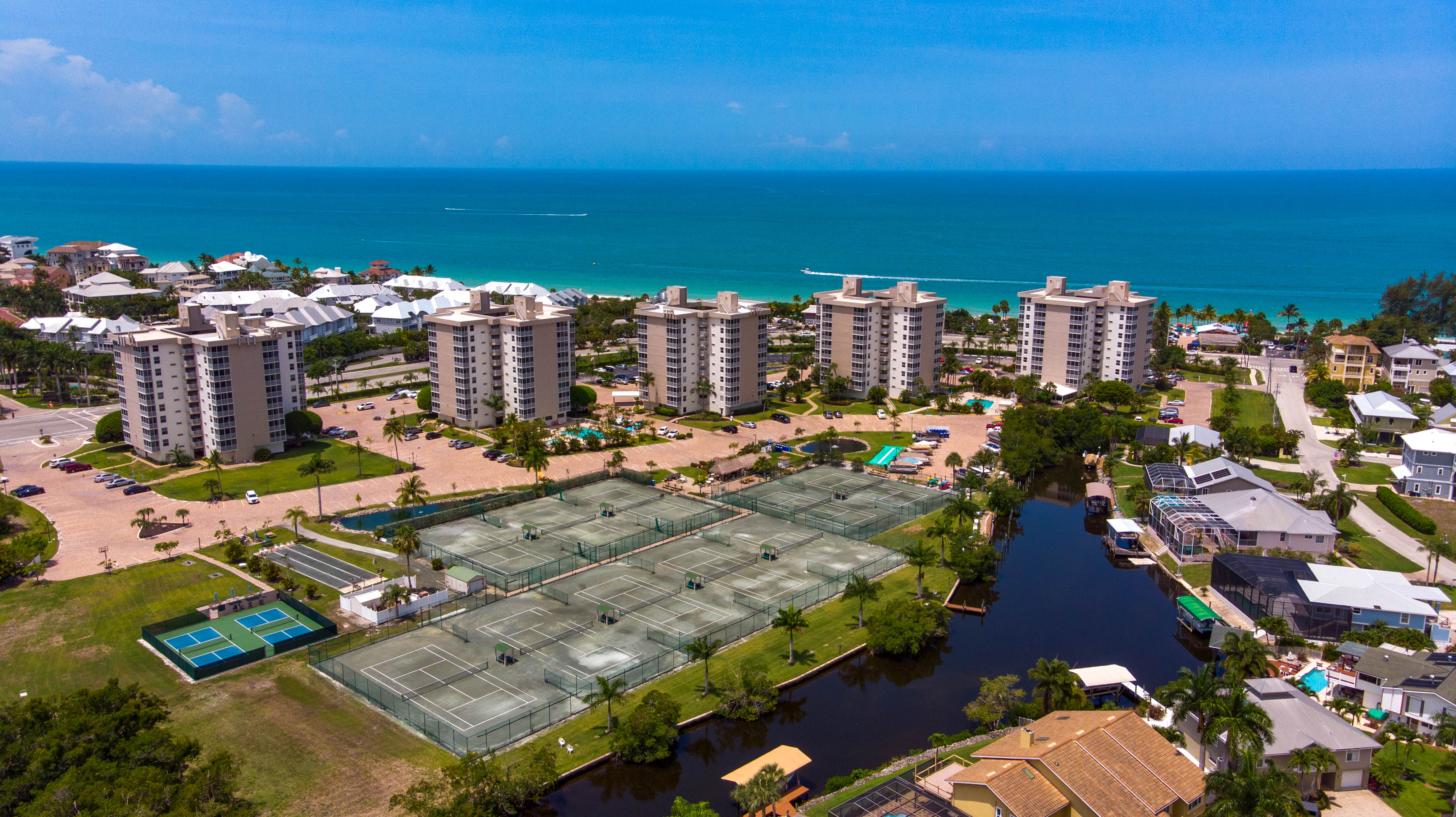 Bonita Springs Condo 975156