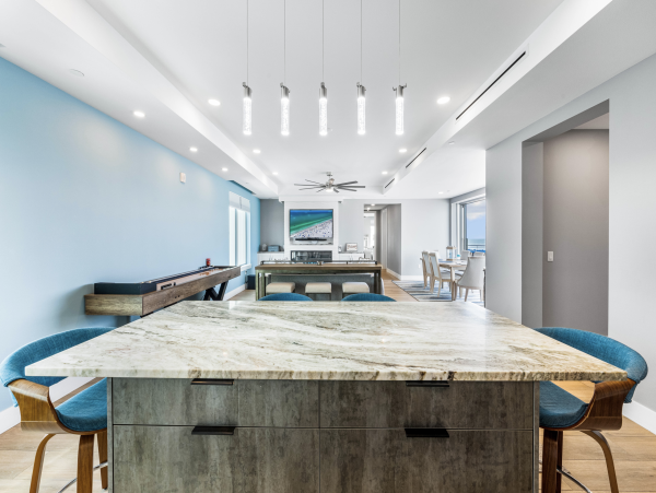 Luxurious Siesta Key Penthouse with Gulf Views and Beach Access