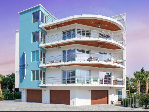 Luxurious Siesta Key Penthouse with Gulf Views and Beach Access