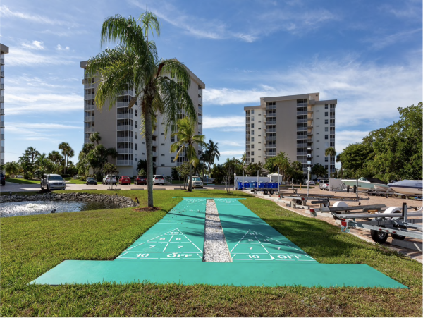 Bonita Springs Condo 975163