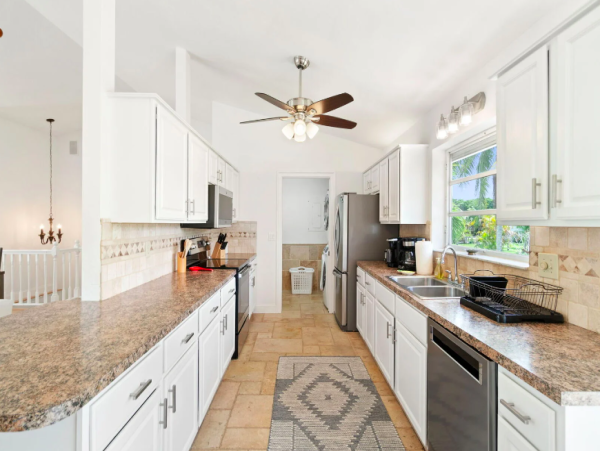 Charming Bonita Springs Home with 5-Bedrooms, Walk To Beach