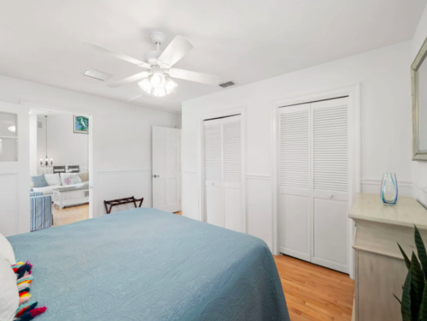 Charming Bonita Springs Home with 5-Bedrooms, Walk To Beach