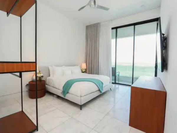 The Ultimate Turks & Caicos Staffed Beach Villa