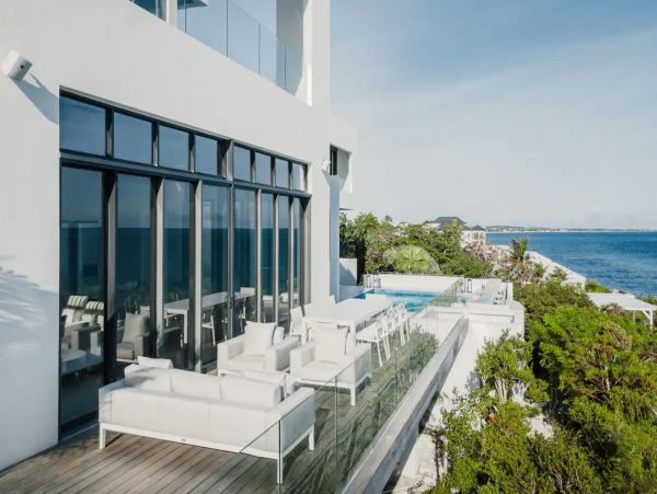 The Ultimate Turks & Caicos Staffed Beach Villa