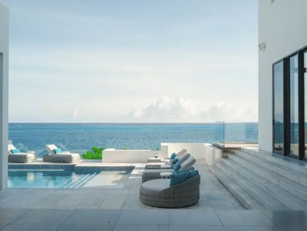 The Ultimate Turks & Caicos Staffed Beach Villa