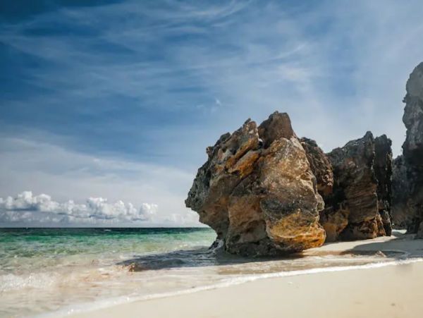 The Ultimate Turks & Caicos Staffed Beach Villa