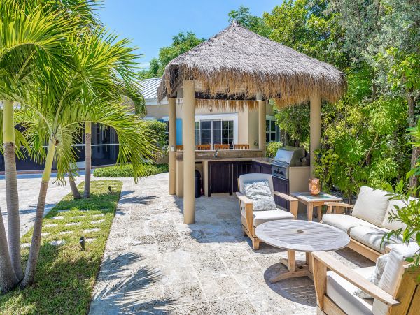 Turks And Caicos Home 975200