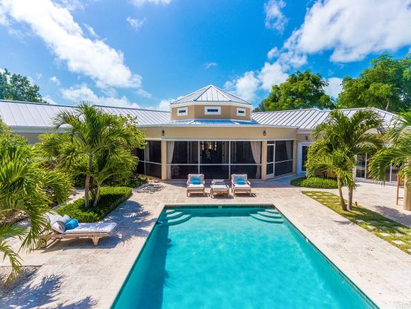 Turks And Caicos Home 975200