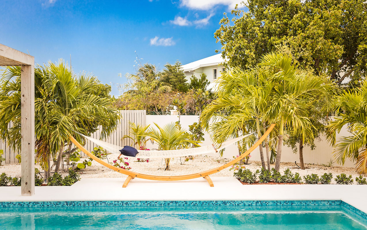 Stunning 3 Bedroom Luxury Villa Steps to the Beach