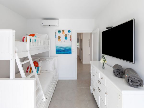 Turks and Caicos Vacation Condo Three Bedroom Walk to Beach