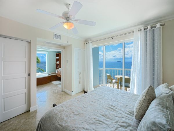 Full Ocean View From this Amazing Condo