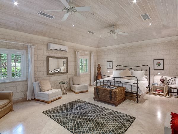 Barbados Home 975396