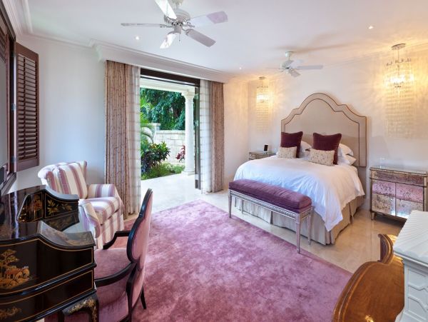 Barbados Home 975398