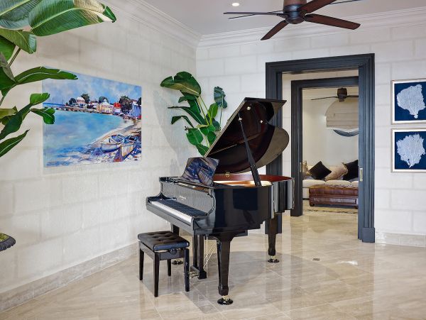 Barbados Home 975399