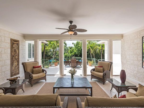 Luxury 9 Bedroom Pool Villa with Staff in Barbados