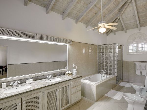 Luxury 9 Bedroom Pool Villa with Staff in Barbados