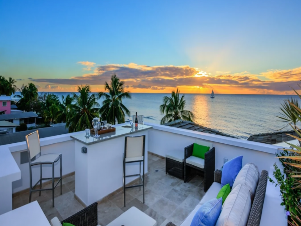 Barbados Vacation Home 5 Bedroom & Stunning Outdoors Spaces