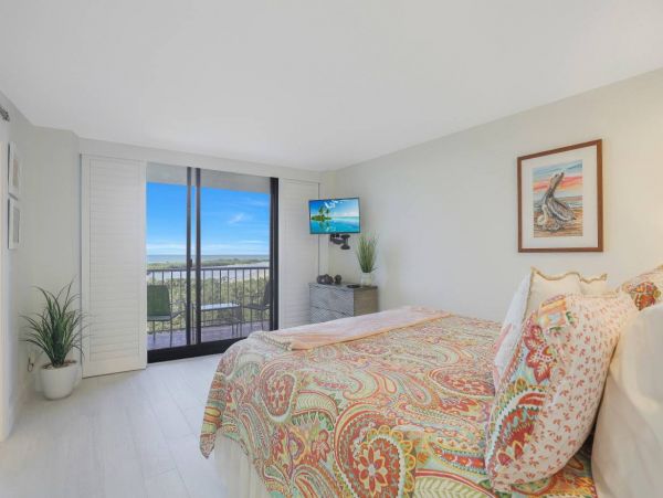 Marco Island Gulf Front Two Bedroom Vacation Condo