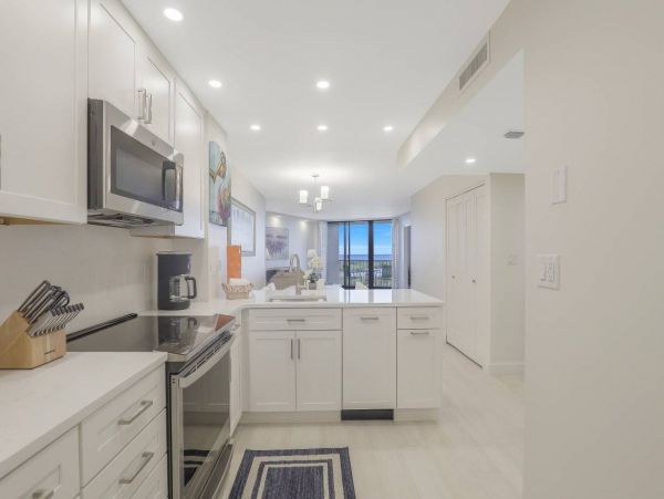 Marco Island Gulf Front Two Bedroom Vacation Condo