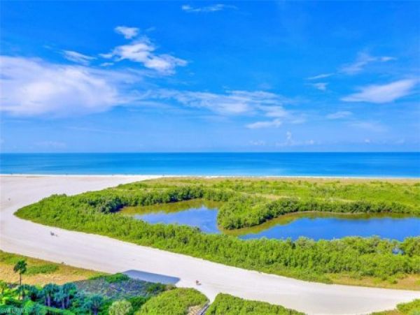 Marco Island Gulf Front Two Bedroom Vacation Condo
