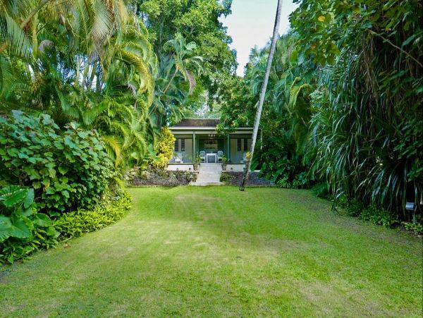 Barbados Home 975406