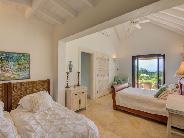 Barbados Home 975411