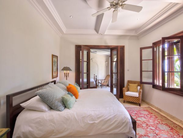 Barbados Home 975411