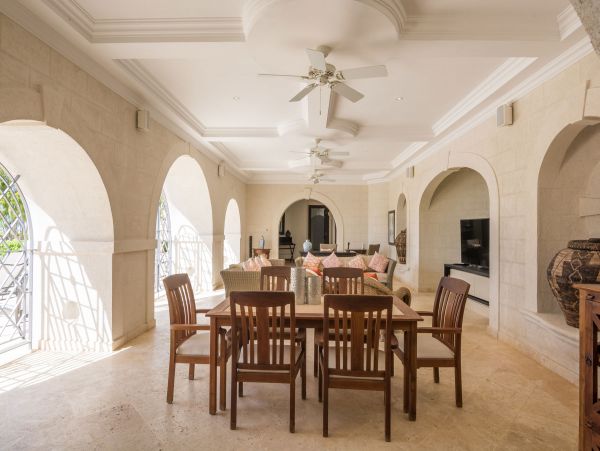 Barbados Home 975411