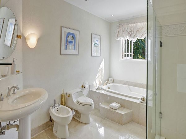 Barbados Home 975415