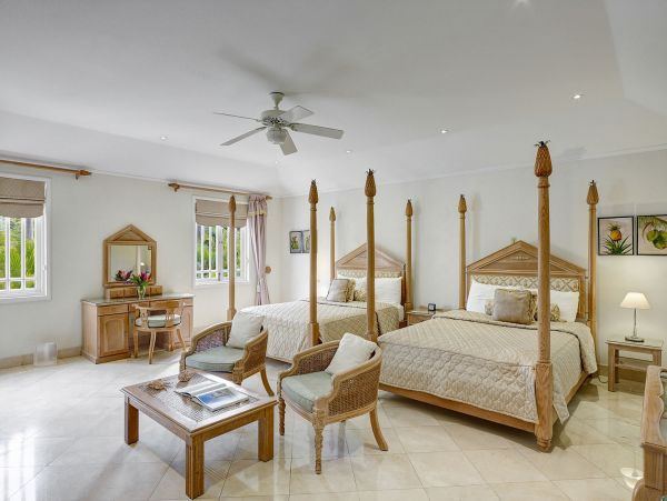 Barbados Home 975415