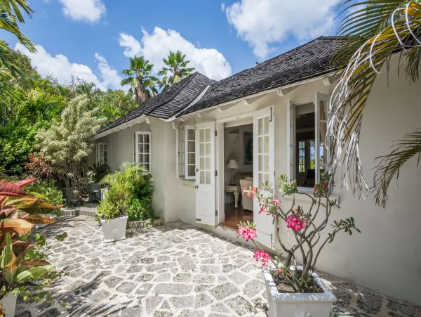 Barbados Home 975420