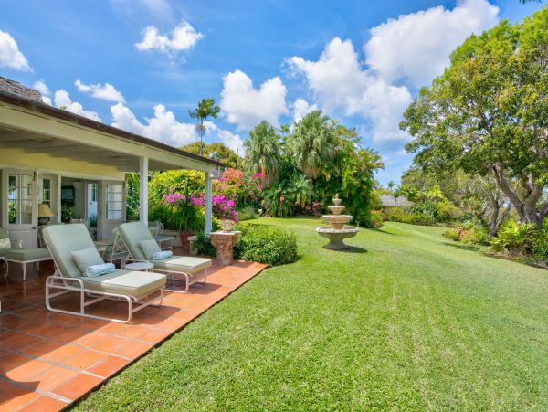Barbados Home 975420