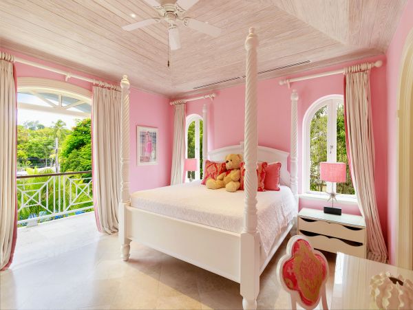 Barbados Condo 975422