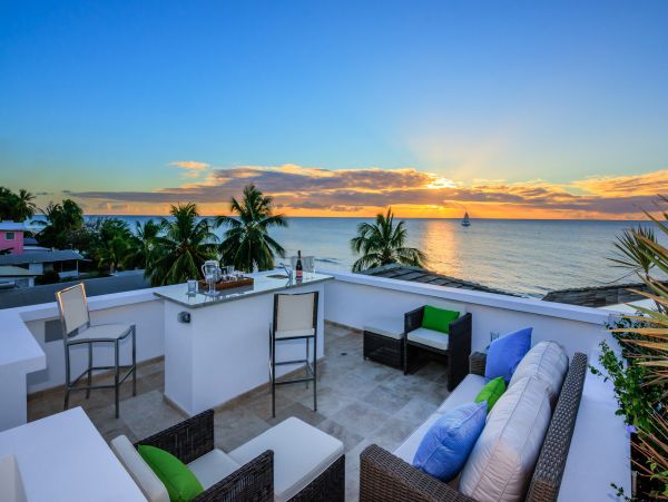 Barbados Home 975424