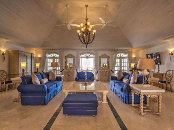 Barbados Condo 975429