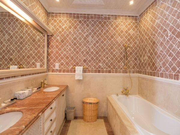 Barbados Condo 975429