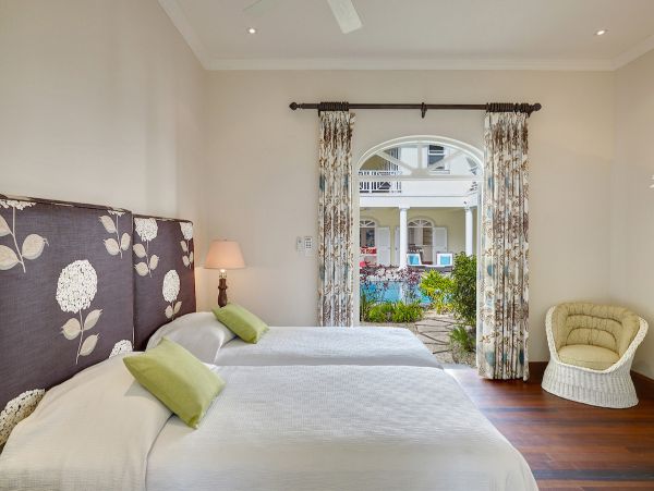 Barbados Home 975432