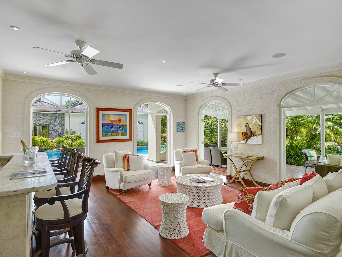 Barbados Home 975432