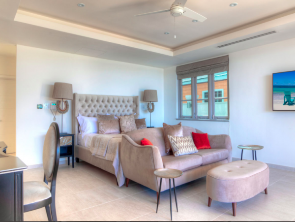Barbados Condo 975435