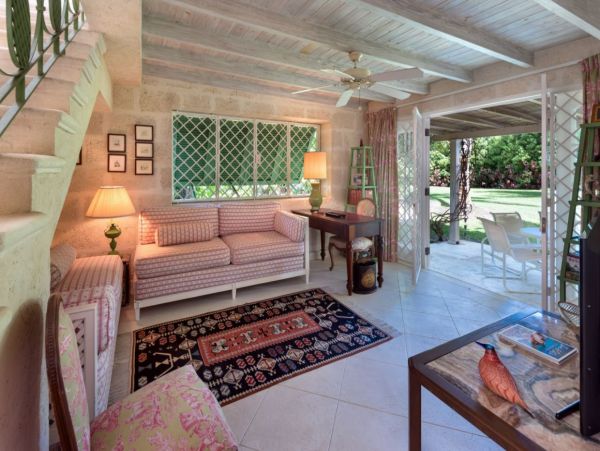Barbados Home 975436