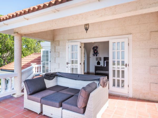 Barbados Home 975437