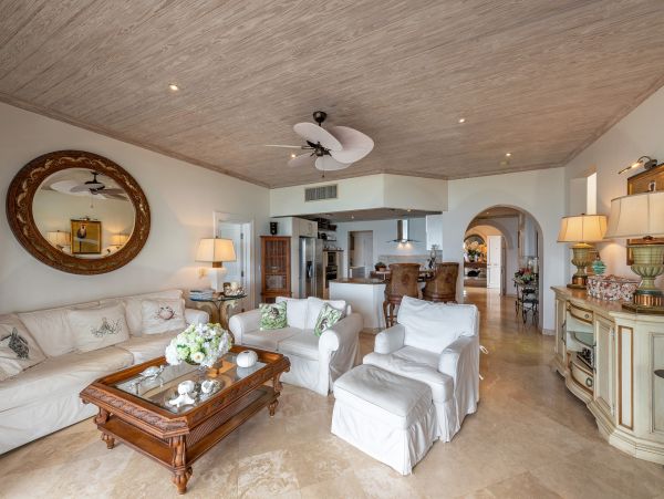 Barbados Home 975438