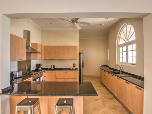 Barbados Home 975439